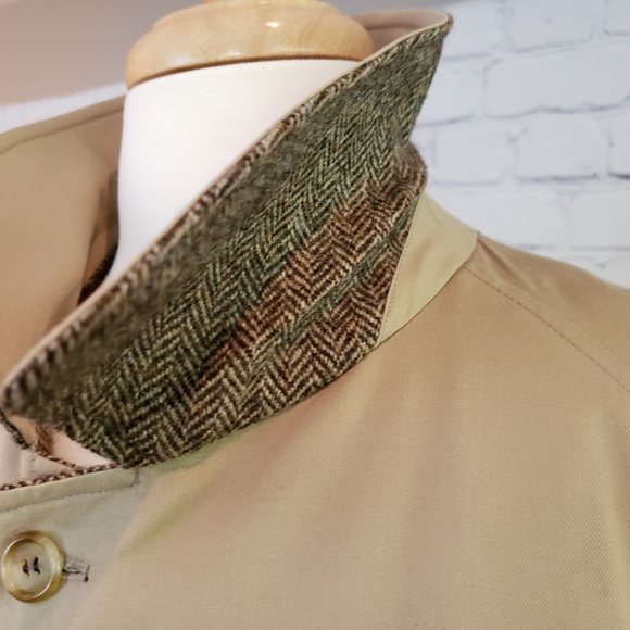 SOLD! BURBERRY REVERSIBLE Tweed Trench Coat 42R - Picture 2 of 8